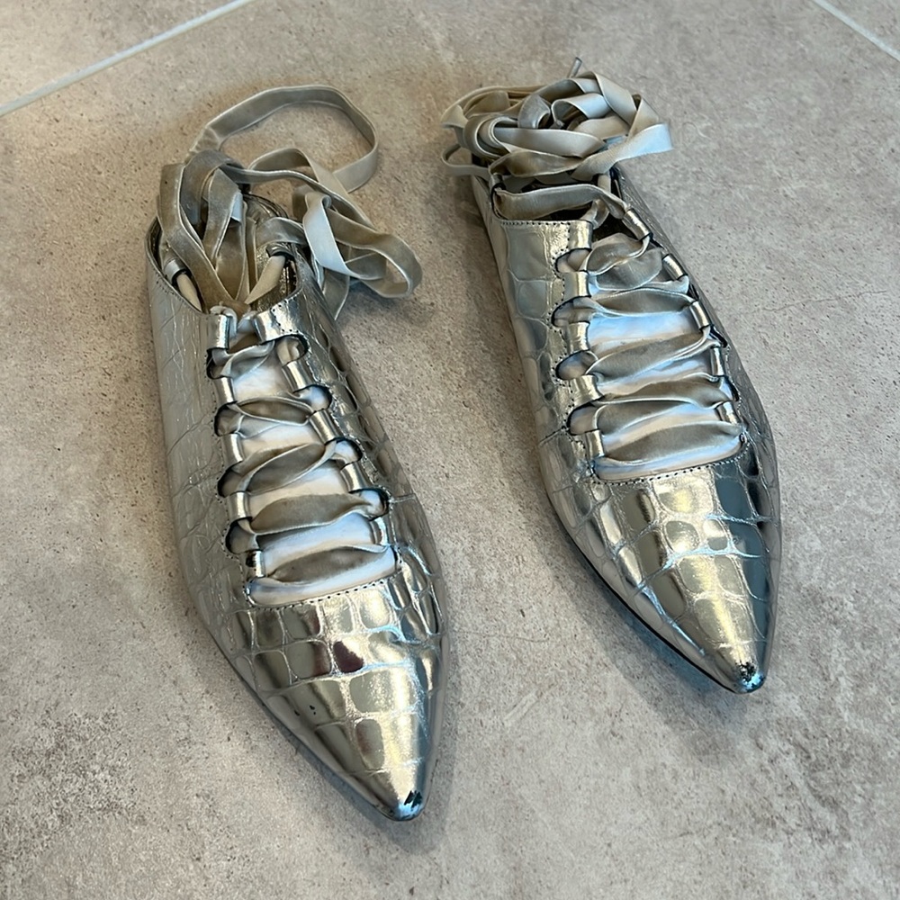 Free People Silent D Charly Lace Up Flats size 38 silver croc leather size EUR38